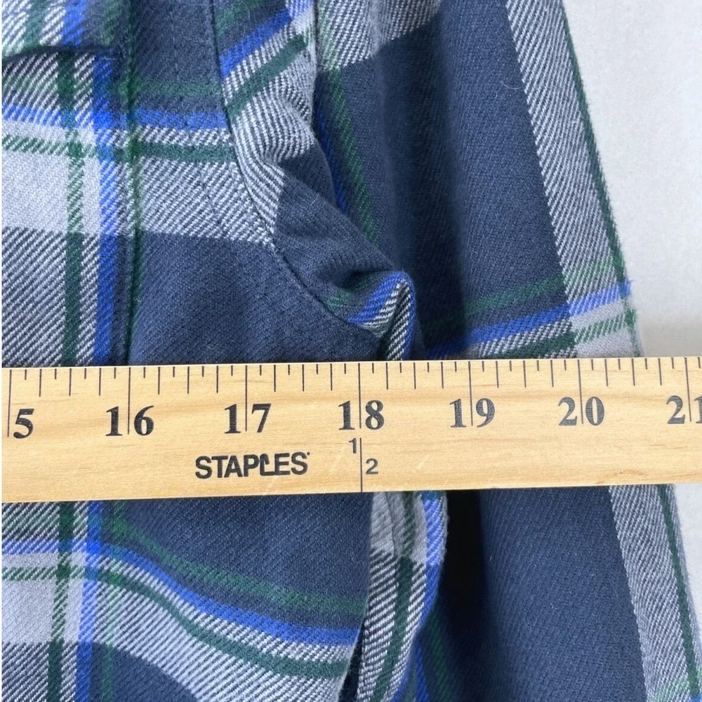 The North Face Plaid Flannel Button Down Shirt Mens S Blue Outdoor Hiking